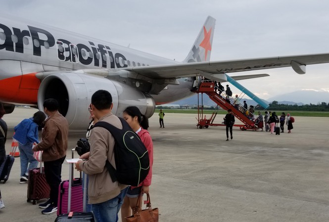 VN aviation, railways fall into distress again