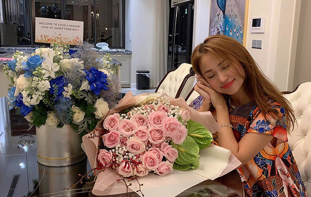 Biệt thự trắng ở Sài thành của mỹ nhân 'Nhật ký Vàng Anh'