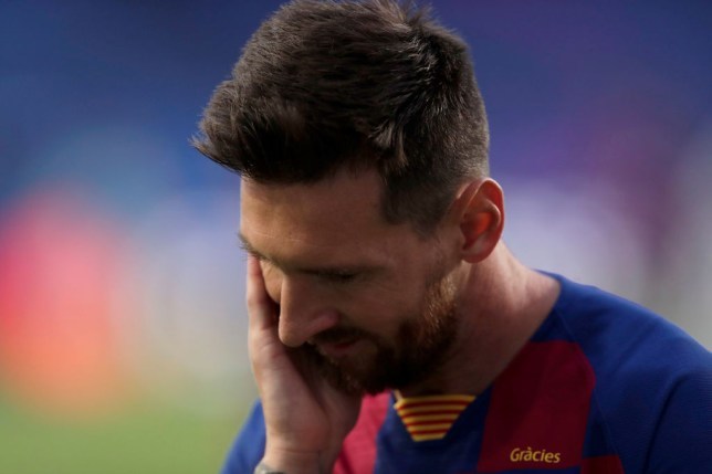 Huyền thoại MU bảo Messi hãy rời Barca sau thua thảm ...