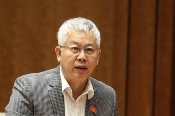 Cumbersome procedures delay public investment