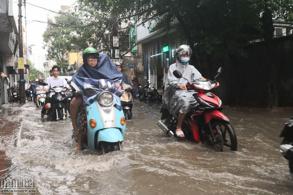 Dự báo thời tiết 18/8, miền Bắc mưa tầm tã, nhiều nơi nguy cơ ngập