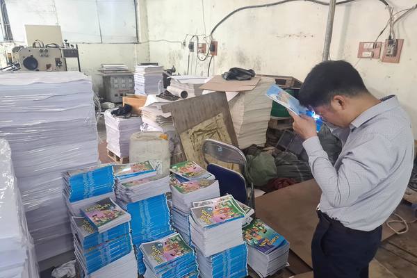 Bắt giữ hơn 5.000 bản sách lậu ở Hà Nội