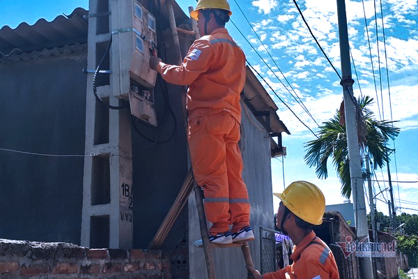 Rút phương án cho người dân lựa chọn điện một giá và điện bậc thang