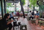 Hanoi's restaurants & cafes on the first day of social distancing