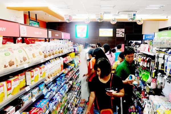 Japanese retailers rouse Vietnamese market, despite pandemic