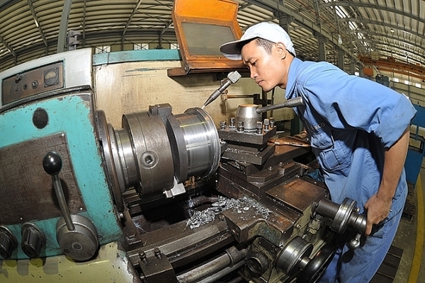 Tự chủ nguồn nguyên vật liệu, linh - phụ kiện hướng tới phát triển bền vững