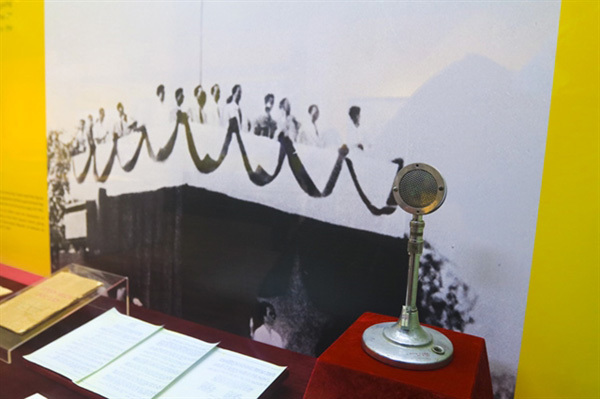 Historical objects of August Revolution displayed in capital