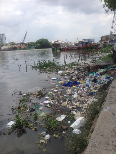 HCMC: Cameras prove effective to curb littering but more detailed regulations needed