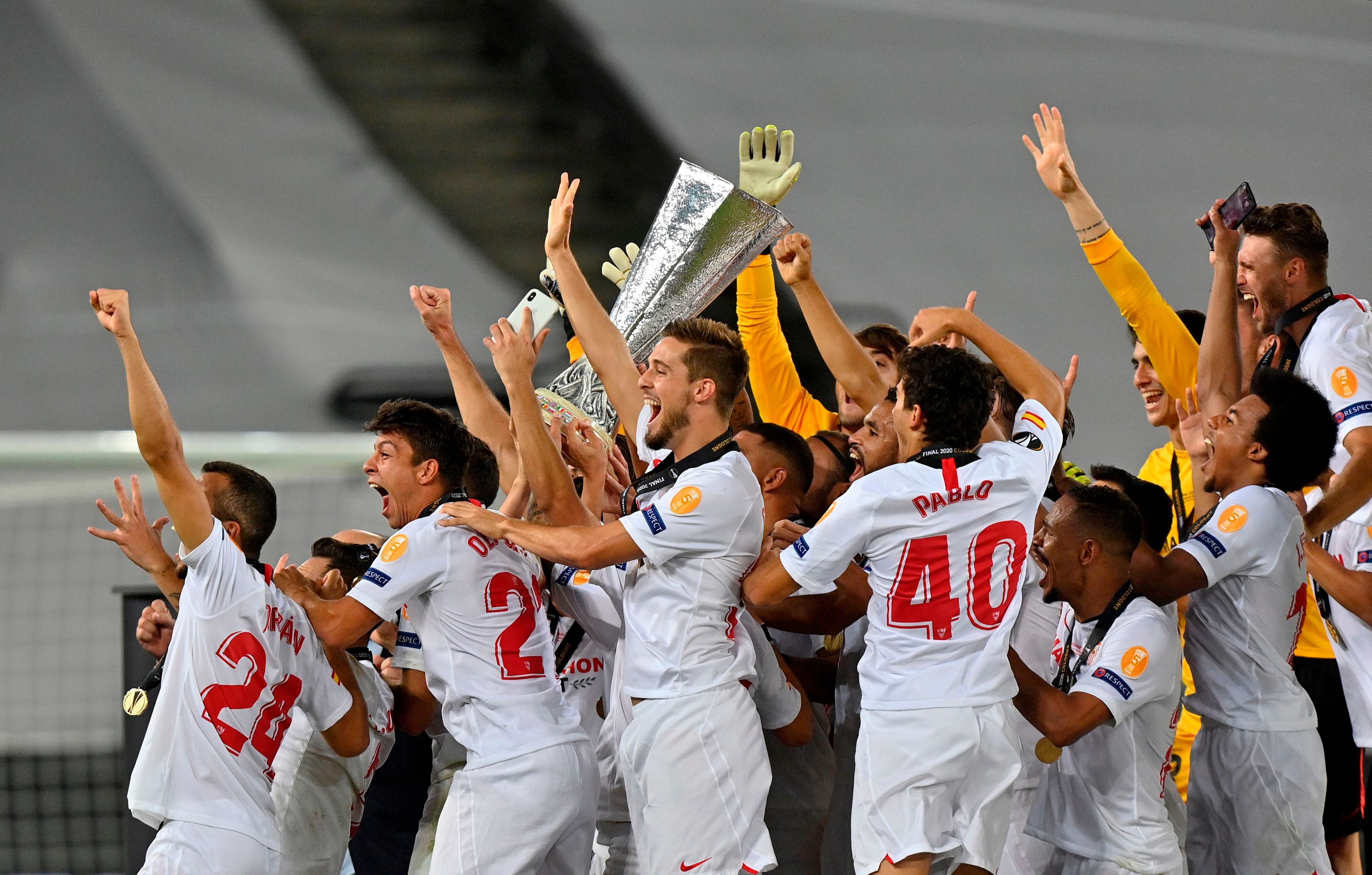 Thắng nghẹt thở Inter, Sevilla đăng quang Europa League