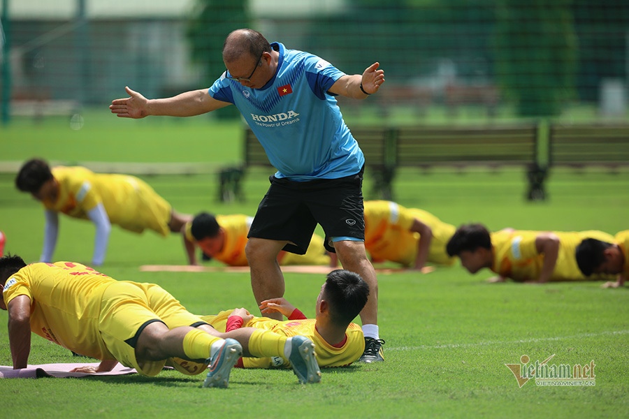 Thầy Park ra tay, U22 Việt Nam