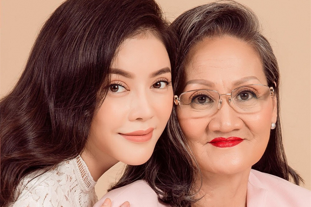 Mẹ Lý Nhã Kỳ nhiều lần phải chở con gái đi cấp cứu