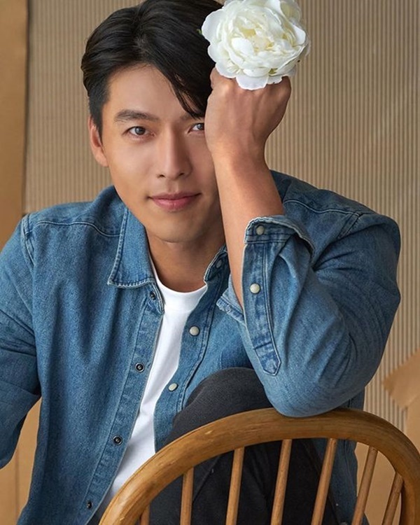 Thời trang cực chất của 'nam thần' Hyun Bin