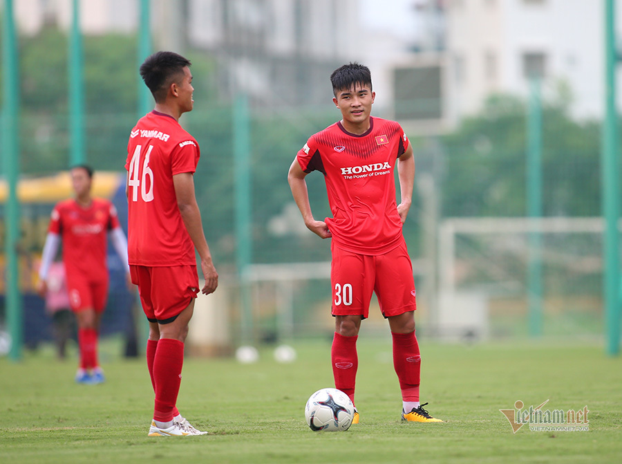 Chuyên gia đá phạt U22 Việt Nam mơ được dự SEA Games