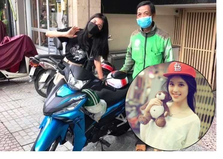 Cô gái đẹp lo viện phí cho người 'ôm' rắn vào viện, tặng chú xe ôm xe máy