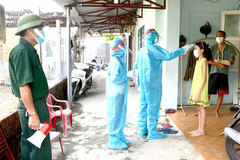 Volunteers help frontline workers fight the pandemic