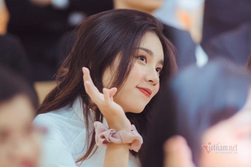 Nữ sinh Hà Nội trở thành thủ khoa khối D với 2 điểm 10