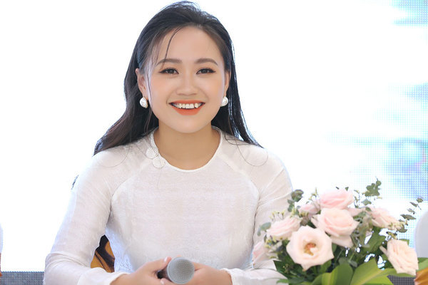 Ca sĩ Nguyễn Phương Thanh ra mắt dự án hương sen dâng Người