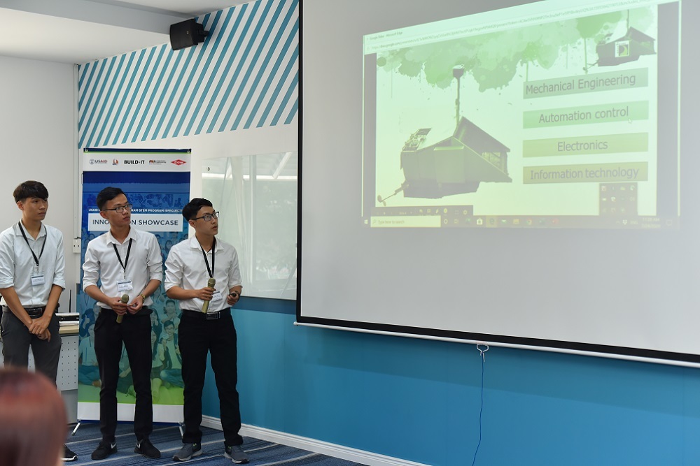 Hệ thống nhặt rác biển thông minh của sinh viên Đà Nẵng