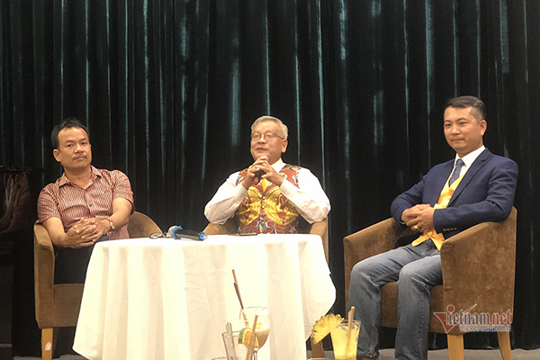 Triển lãm tranh online giúp người nghèo Quảng Nam