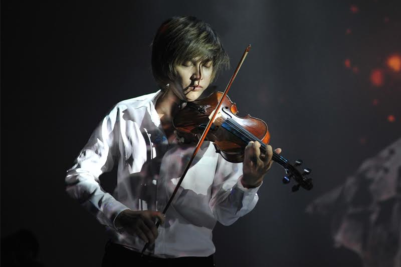 Violin Anh Tú mừng Quốc khánh bằng 'Giai điệu Tổ quốc'