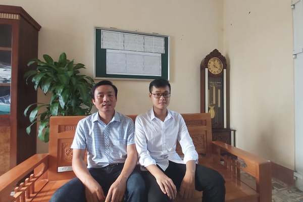 Bí quyết của nam sinh nghèo đỗ thủ khoa khối A tỉnh Thanh Hóa