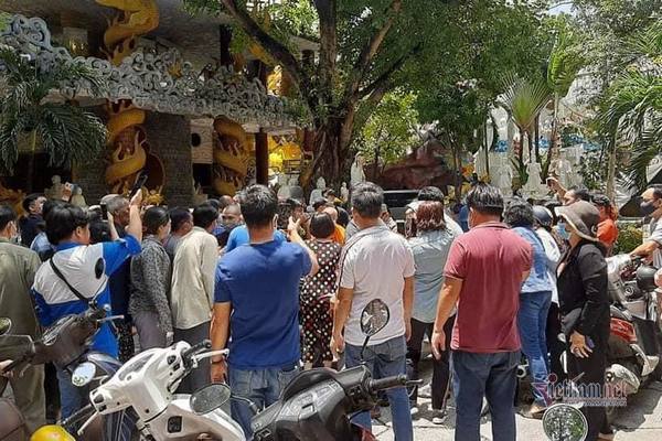 Hũ tro cốt chất đống, mất di ảnh ở chùa Kỳ Quang 2 xử lý thế nào?