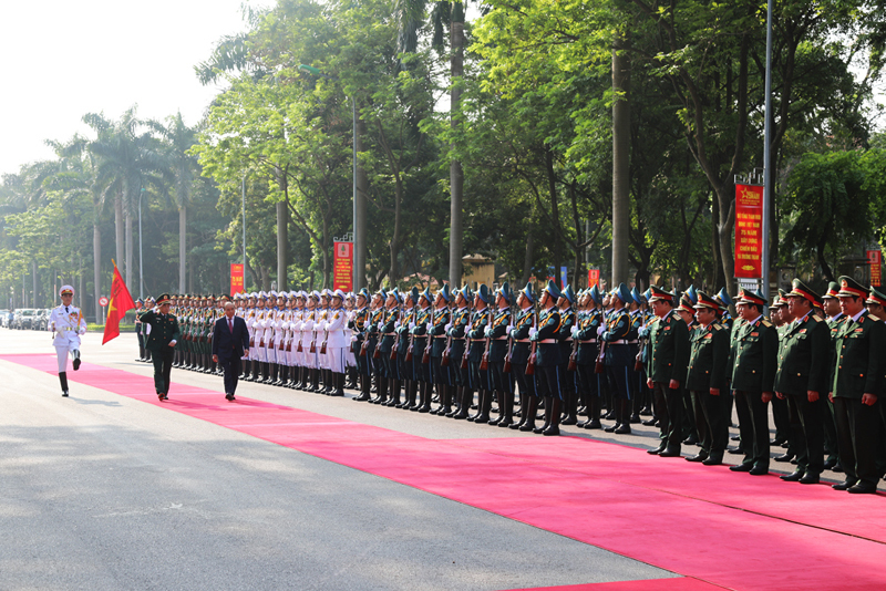 Prime Minister: Taking Vietnam's Military Art and Science to New Heights