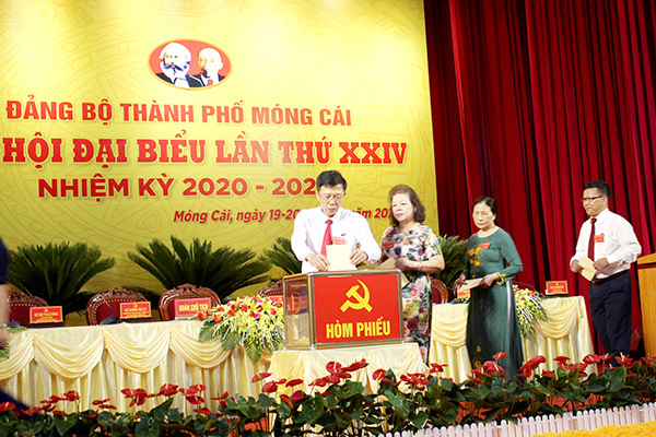 122 bí thư được bầu trực tiếp tại đại hội