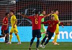 Ramos lập cú đúp, Tây Ban Nha nhấn chìm Ukraine