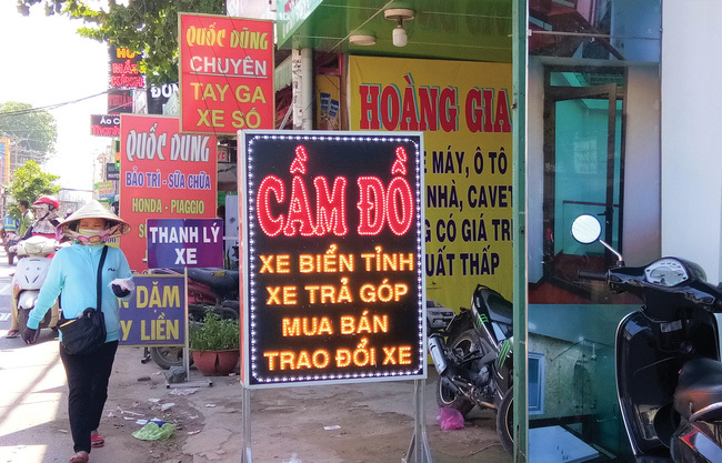 Lãi suất cầm đồ ở… trên trời!