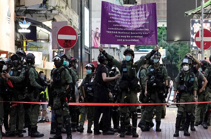 Trung Quốc tuyên bố không dung tha người phạm luật an ninh Hong Kong