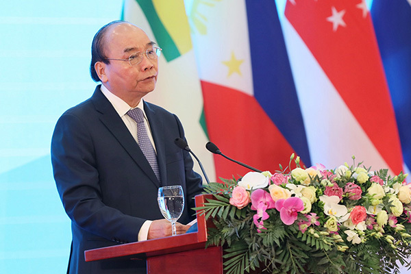 Thủ tướng: 'Bó lúa vàng' ASEAN qua giông bão càng bản lĩnh, tự cường