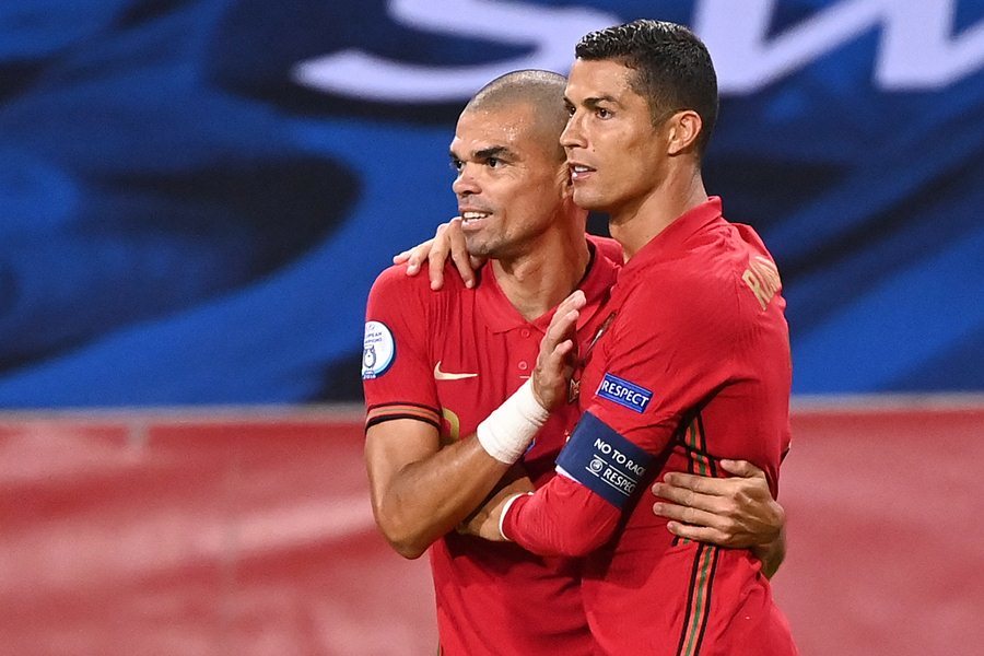 Kết quả Thụy Điển vs Bồ Đào Nha: Ronaldo rực sáng với 2 ...
