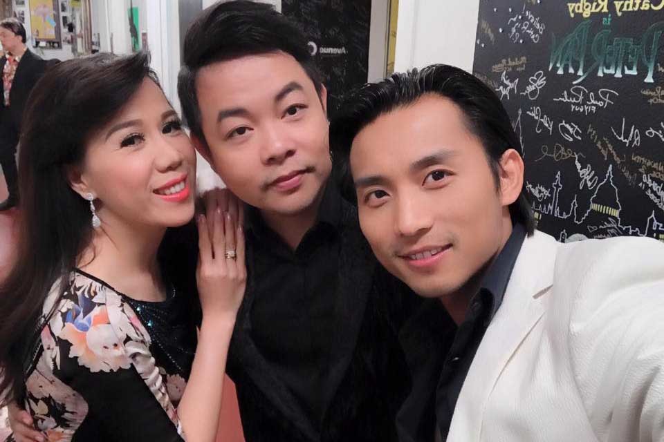 Cuộc sống bình yên của 'người tình sân khấu' Quang Lê trên đất Mỹ Cuộc sống kín tiếng 'người tình sân khấu của Quang Lê' Mai Thiên Vân