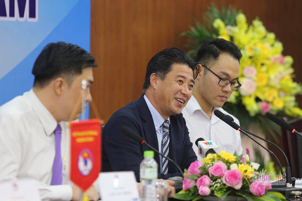 Tân Giám đốc kỹ thuật VFF nói điều bất ngờ về tuyển Việt Nam