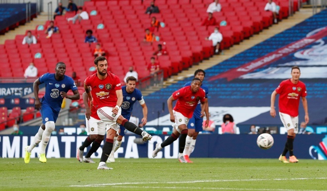 MU ăn đứt Chelsea mùa tới, Mourinho đá đểu Man City
