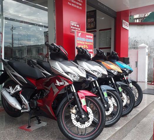Honda Winner X rớt giá thê thảm, kẻ cười người rưng nước mắt