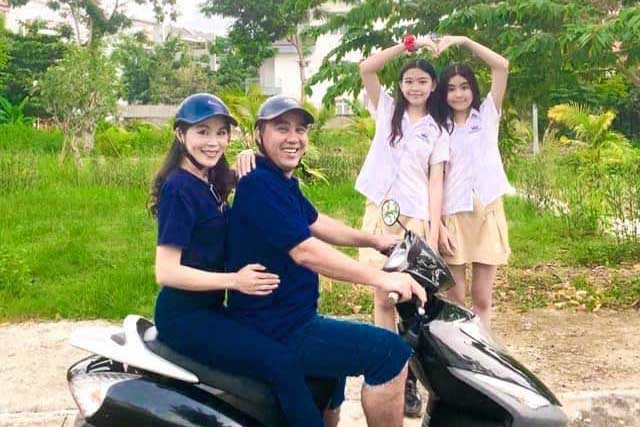 MC Quyền Linh nhắn nhủ ngọt ngào đến vợ nhân 15 năm ngày cưới