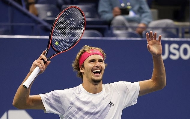 Ngược dòng khó tin, Zverev lần đầu vào chung kết Grand Slam