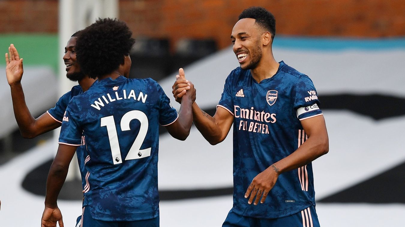 Arsenal thắng tưng bừng trận mở màn Ngoại hạng Anh