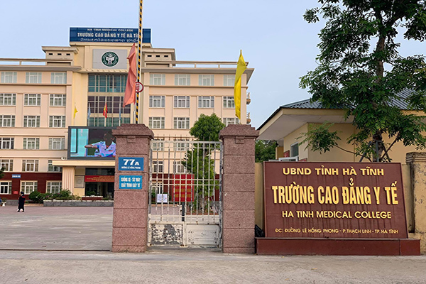 Hàng trăm học viên Cao đẳng Y tế Hà Tĩnh bất ngờ bị thu hồi bằng tốt nghiệp