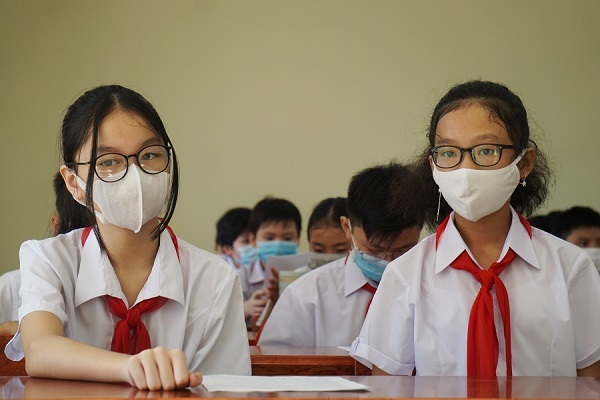 Hình ảnh khác lạ của học sinh Đà Nẵng trong ngày đầu đi học sau giãn cách