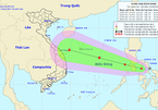 Áp thấp nhiệt đới sắp vào Biển Đông, khả năng mạnh thành bão