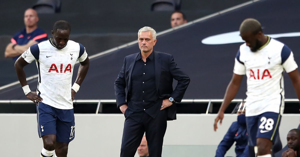 Phòng thay đồ Tottenham dậy sóng vì bị Mourinho chê ‘lười biếng’