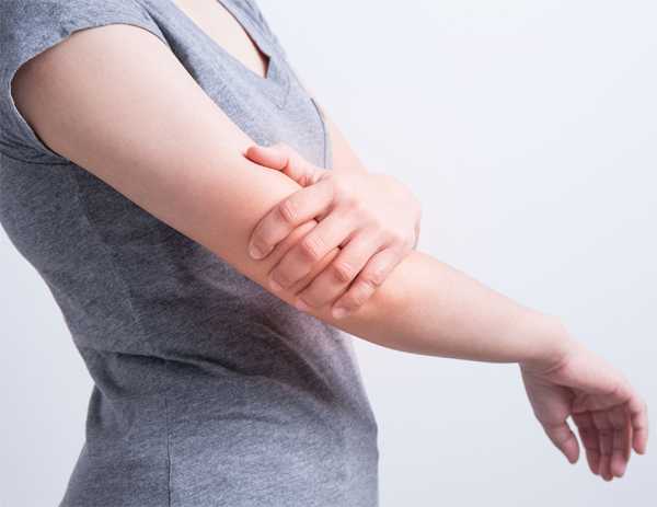 Cơn đau tim ẩn sau những biểu hiện rất ít người ngờ tới