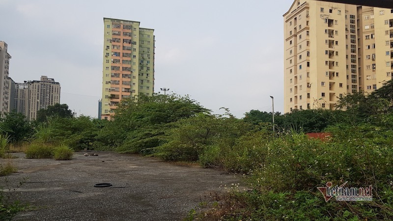 Hundreds of abandoned real estate projects in Hanoi to be inspected