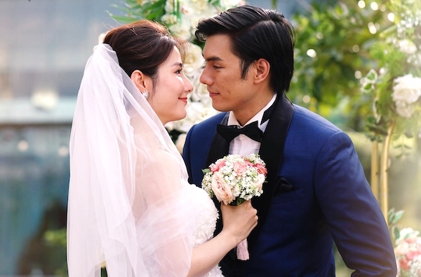 Diễm My tung ảnh Linh cưới Minh kết phim 'Tình yêu và tham vọng'