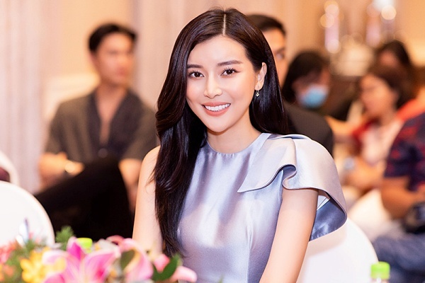 Cao Thái Hà khóc, ngất xỉu vì áp lực quay phim về nàng Kiều