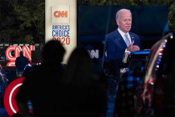 Ứng viên Joe Biden tuyên bố gắt, khuyên dân Mỹ đừng tin lời ông Trump