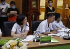 Chuyên gia sản khoa hàng đầu hội chẩn cứu ca song thai không tim ở Bắc Giang